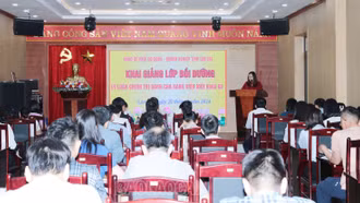 84 học viên tham gia lớp bồi dưỡng lý luận chính trị dành cho đảng viên mới khóa 62