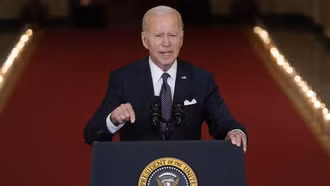 Tổng thống Mỹ Biden kêu gọi kiểm soát súng đạn