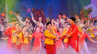 Việt Nam - Lào: "Nghĩa tình sắt son, đời đời bền vững"