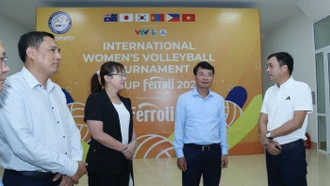 Bí thư Tỉnh ủy Đặng Xuân Phong kiểm tra thực địa một số công trình trọng điểm
