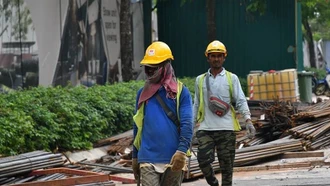 Malaysia: Áp đặt mức trần tuyển dụng lao động nước ngoài