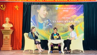 "Ra khỏi màn sương" - truyền cảm hứng vì sự tiến bộ của phụ nữ dân tộc thiểu số và miền núi