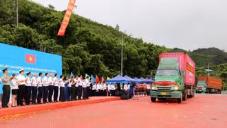 Chính thức mở cửa cặp cửa khẩu song phương Việt Nam - Trung Quốc