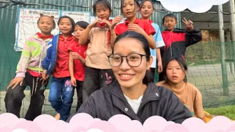 Lớp học cầu vồng