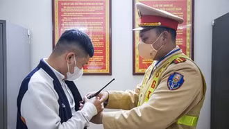 Các trường hợp CSGT được hóa trang xử lý vi phạm từ ngày 15/9