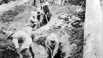 Chiến dịch Điện Biên Phủ: Ngày 11/4/1954, hai bên ra sức củng cố trận địa