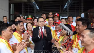 Chủ tịch Quốc hội gặp mặt người hiến máu tình nguyện tiêu biểu toàn quốc