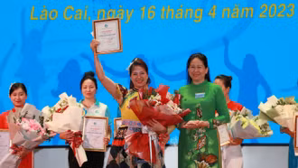 Sôi nổi Hội thi dân vũ “Phụ nữ Lào Cai khỏe, đẹp” năm 2023