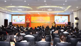 Diễn đàn hưởng ứng Ngày Pháp luật nước Cộng hòa xã hội chủ nghĩa Việt Nam (9/11)