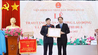  Thi đua xây dựng dựng ngành kiểm sát vững mạnh toàn diện 