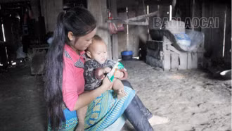 Huyện Bát Xát: Đảng viên sinh con thứ 7 bị thi hành kỷ luật mức "cảnh cáo"