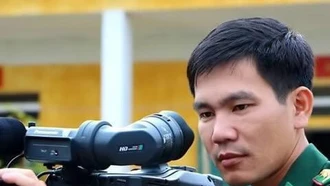 Một lần gặp thiếu tá “hai tay, hai súng”