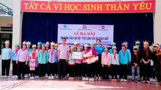 Sôi nổi hoạt động Câu lạc bộ "Thủ lĩnh của sự thay đổi" ở Nấm Lư