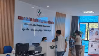 Xây dựng mức giá phù hợp, phát triển dịch vụ khám, chữa bệnh theo yêu cầu