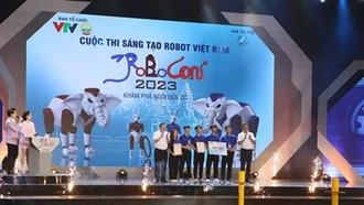 Robocon Việt Nam 2023: Đại học Công nghiệp Hà Nội là nhà vô địch