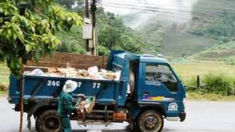 Bài 1: Điểm sáng trong thu gom rác thải sinh hoạt ở nông thôn