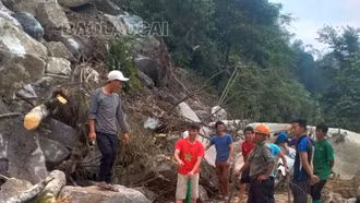 Người dân Phìn Hồ Thầu mong sớm thoát cảnh chia cắt giao thông