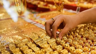 Vì sao giá vàng tăng kỷ lục?