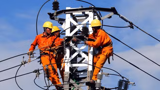 Bộ Công thương kiến nghị tăng giá điện