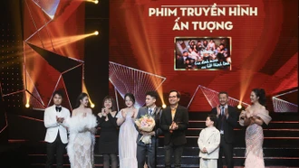 "Gia đình mình vui bất thình lình" bỗng thình lình đoạt giải VTV Awards