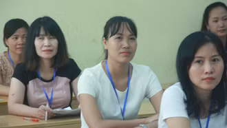 Quy trình chấm bài tự luận thi tốt nghiệp THPT năm 2024 thế nào?