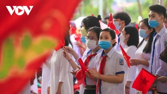 Chấn chỉnh lạm thu đầu năm học: Đừng để "đến hẹn lại lên"