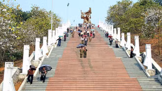 "Trải nghiệm bất tận" trên vùng đất lịch sử Điện Biên