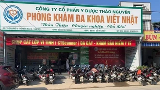 Điều dưỡng bị tước chứng chỉ hành nghề, phạt 35 triệu đồng vì khám bệnh thay bác sĩ