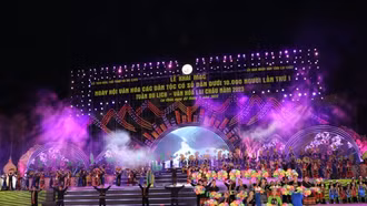 Khai mạc Ngày hội văn hóa các dân tộc ít người toàn quốc tại Lai Châu