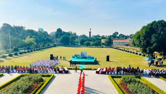 Tái hiện “Lễ chào cờ lịch sử” tại Hoàng thành Thăng Long