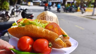 Câu chuyện sự cố ẩm thực và bảo vệ thương hiệu du lịch văn hóa