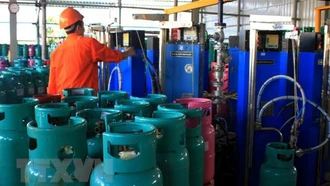 Giá gas bán lẻ trong nước tiếp tục tăng từ ngày đầu tháng Ba