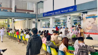 Gỡ khó đấu thầu, mua sắm thuốc và vật tư y tế