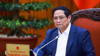 Thủ tướng: Mua - bán vàng không có hóa đơn điện tử thì rút giấy phép