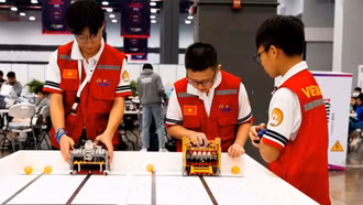 Đội tuyển Việt Nam giành 4 giải lớn tại cuộc thi Rô bốt lớn nhất thế giới 2023