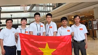 Học sinh Việt Nam giành 4 huy chương Olympic Tin học quốc tế