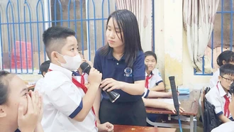 Rào chắn bảo vệ trẻ trên không gian mạng: "Áo giáp" vô hình