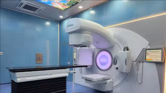 Đưa vào sử dụng hệ thống máy xạ trị gia tốc hiện đại đầu tiên tại miền Trung - Tây Nguyên