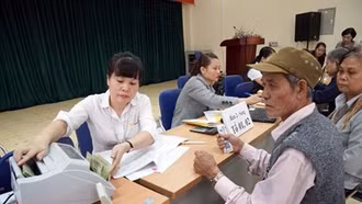 Người nghỉ hưu trước ngày 1/1/1995 sẽ được tăng lương?