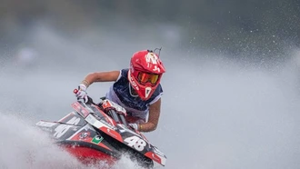 Giải đua UIM-Aquabike World Champions khởi tranh tại Bình Định, Việt Nam không tham dự