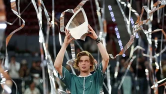 Andrey Rublev vô địch Madrid Open 2024