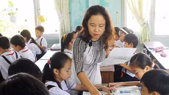 Có nên bỏ xếp hạng theo điểm: Học sinh, giáo viên nói gì?