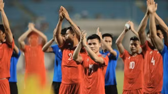 Xây dựng lại tuyển Việt Nam