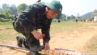 Đưa hơi ấm gia đình vào doanh trại