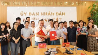 Ký kết thoả thuận hợp tác giữa Bệnh viện Đại học Y Hà Nội và UBND huyện Bát Xát