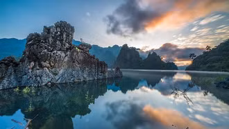 ''Vịnh Hạ Long thu nhỏ'' ở vùng núi phía Bắc