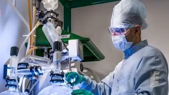 Nga sản xuất thuốc điều trị ung thư mới