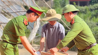 Bình yên các bản làng vùng cao nguyên trắng 