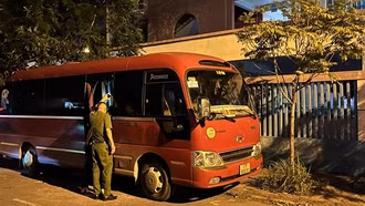 Khởi tố vụ án cháu bé 5 tuổi tử vong do bị bỏ quên trên xe đưa đón học sinh