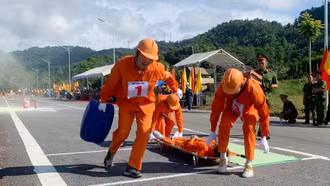 Văn Bàn tổ chức hội thao nghiệp vụ tổ liên gia an toàn phòng cháy, chữa cháy năm 2023